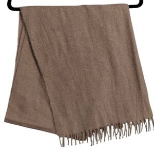 NWT LRG Banana Republic Beige Fringed Scarf